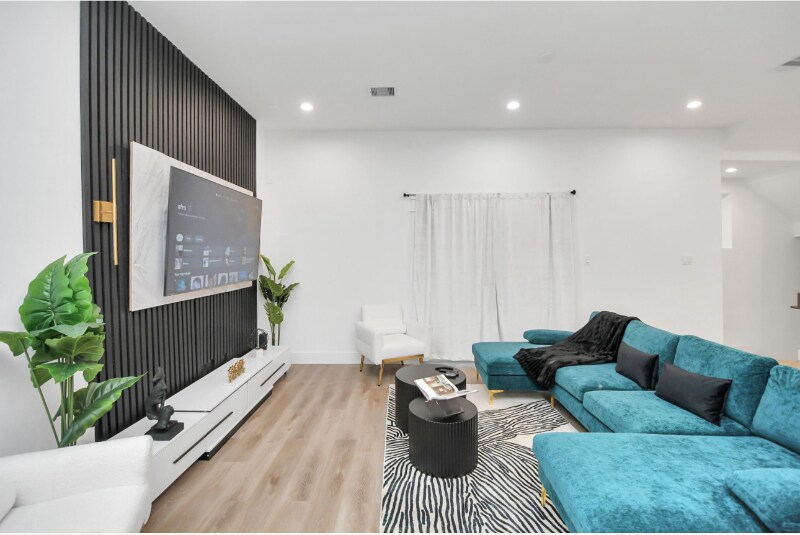 Foto principal - 502 Schweikhardt St