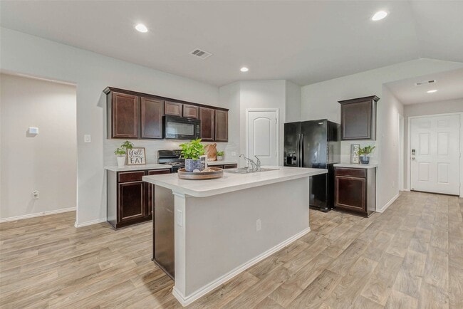 Building Photo - 23135 Barrington Bluff Trail