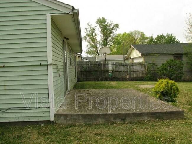 Foto del edificio - 7011 Watson Ln