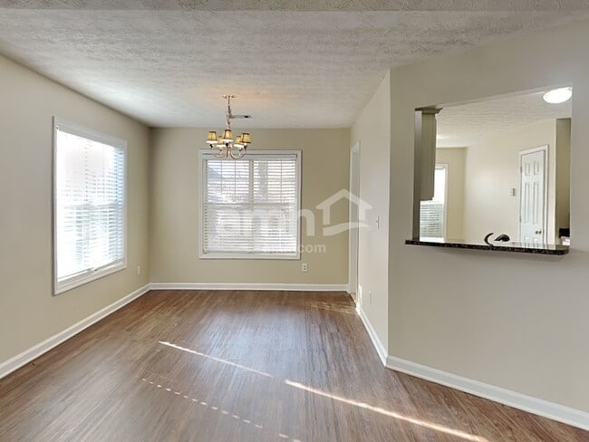 Building Photo - 805 Chatham Park Dr