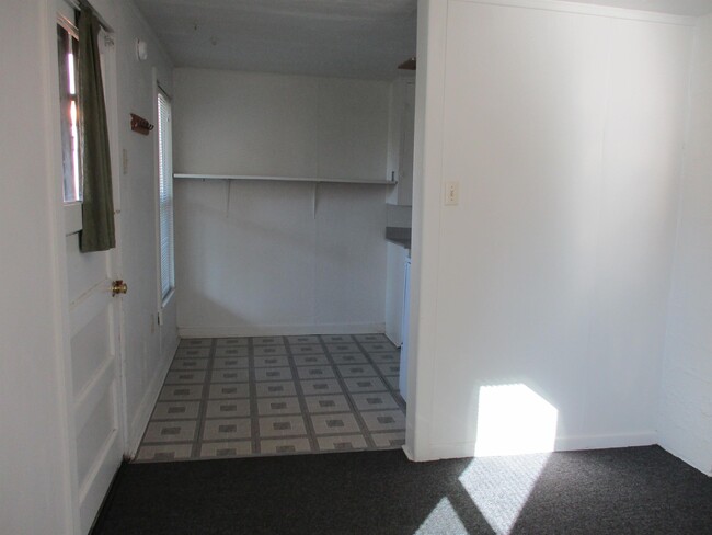 Photo - 1 Monroe St House