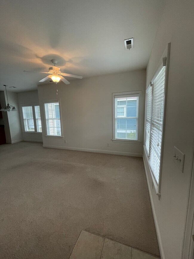 Foto del edificio - Charming 3 Bedroom, 2 Bath Home in the Heart of Manteo!