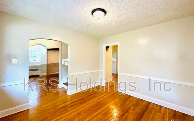 Foto del edificio - 1116 Chestnut Hill Dr