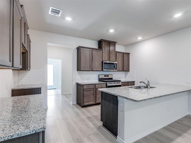 Building Photo - 2836 Franklin Dr