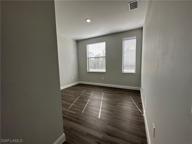 Foto del edificio - 622 Windermere Dr
