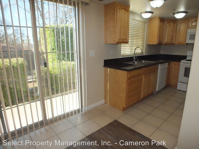 Building Photo - 3958-3969 Arthur Ct