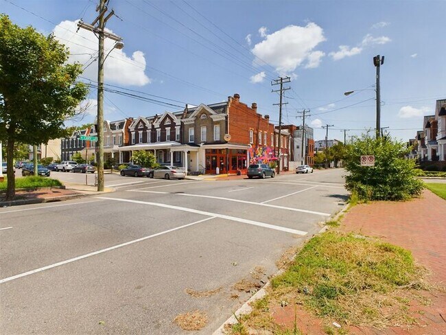 Foto del edificio - 1807 W Cary St