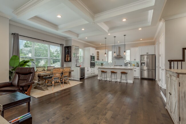 Foto del edificio - 3702 W Roland St