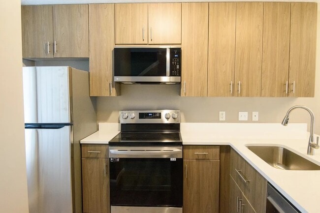 Photo - 6003 Cullen Dr House