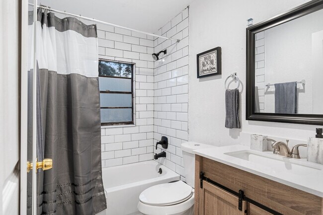 Foto del edificio - 4805 N 37th St
