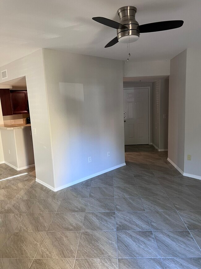 Livingroom - 4925 E DESERT COVE Ave