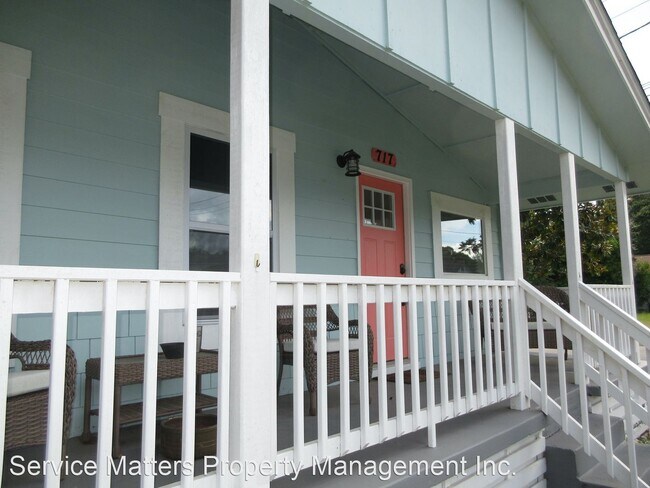 Foto del edificio - 3 br, 2 bath House - 717 W Wright Street