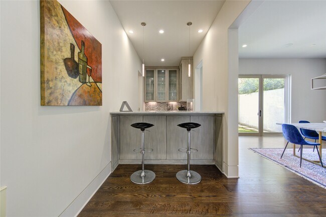 Foto del edificio - 5202 Chesapeake Way