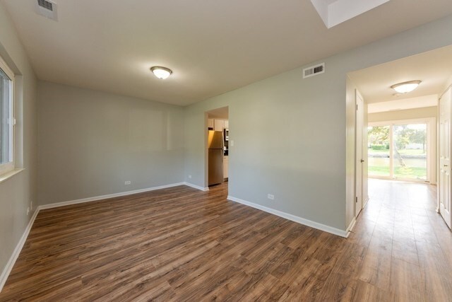 Foto del edificio - 1515 E Silver Strand Cir