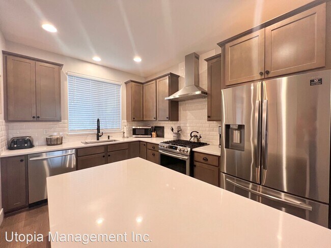 Building Photo - 2 br, 2.5 bath House - 872 Golden Pheasant Dr