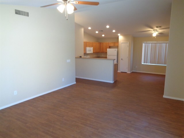 Building Photo - 7551 S Cordelia Avenue