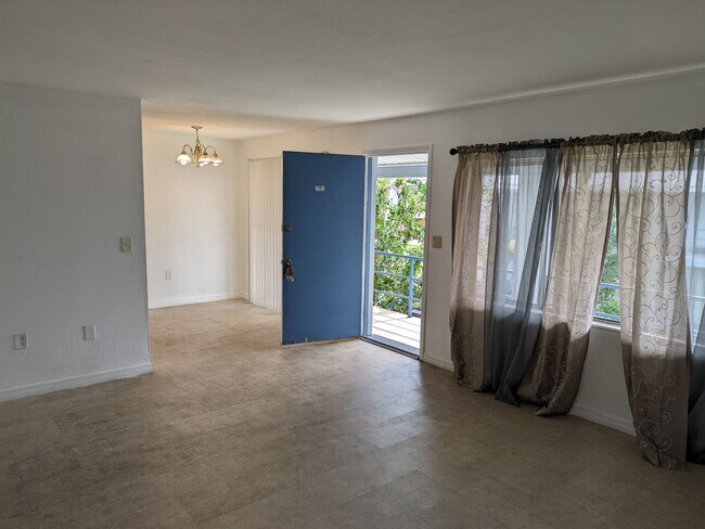 Foto del edificio - 140 Minna Ln