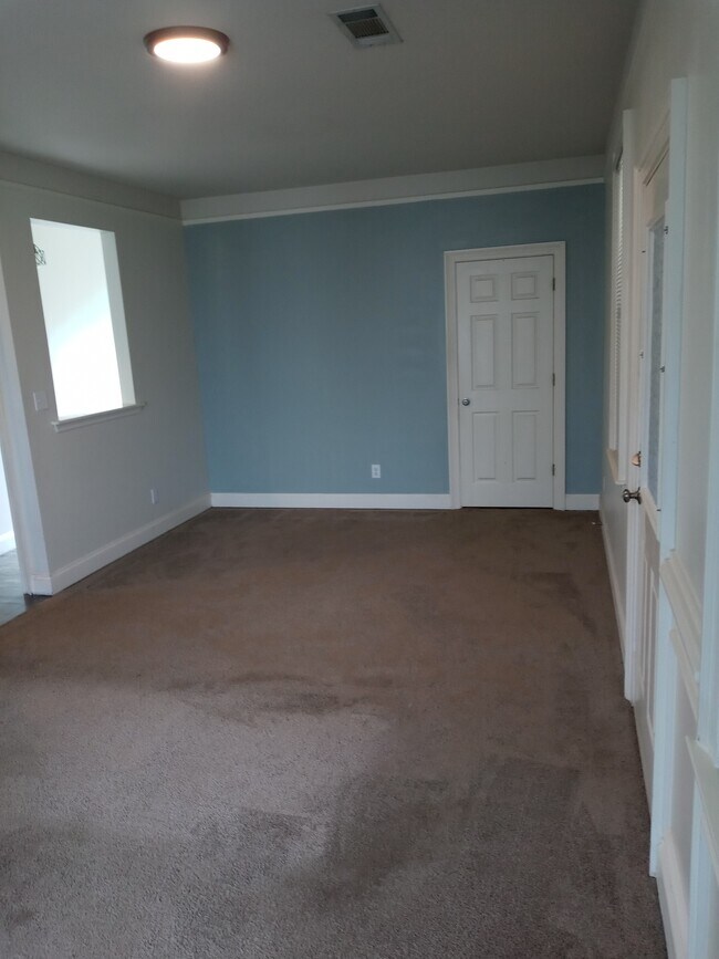 Foto del edificio - 238 Wilbur Ave SE