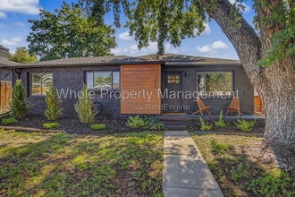 Building Photo - 3038 Sheridan Blvd