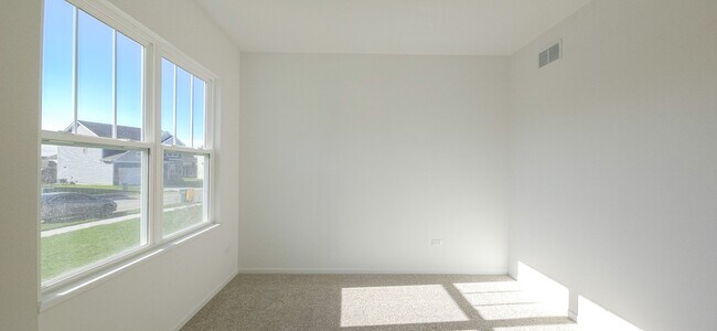 Foto del edificio - 3756 Fender St