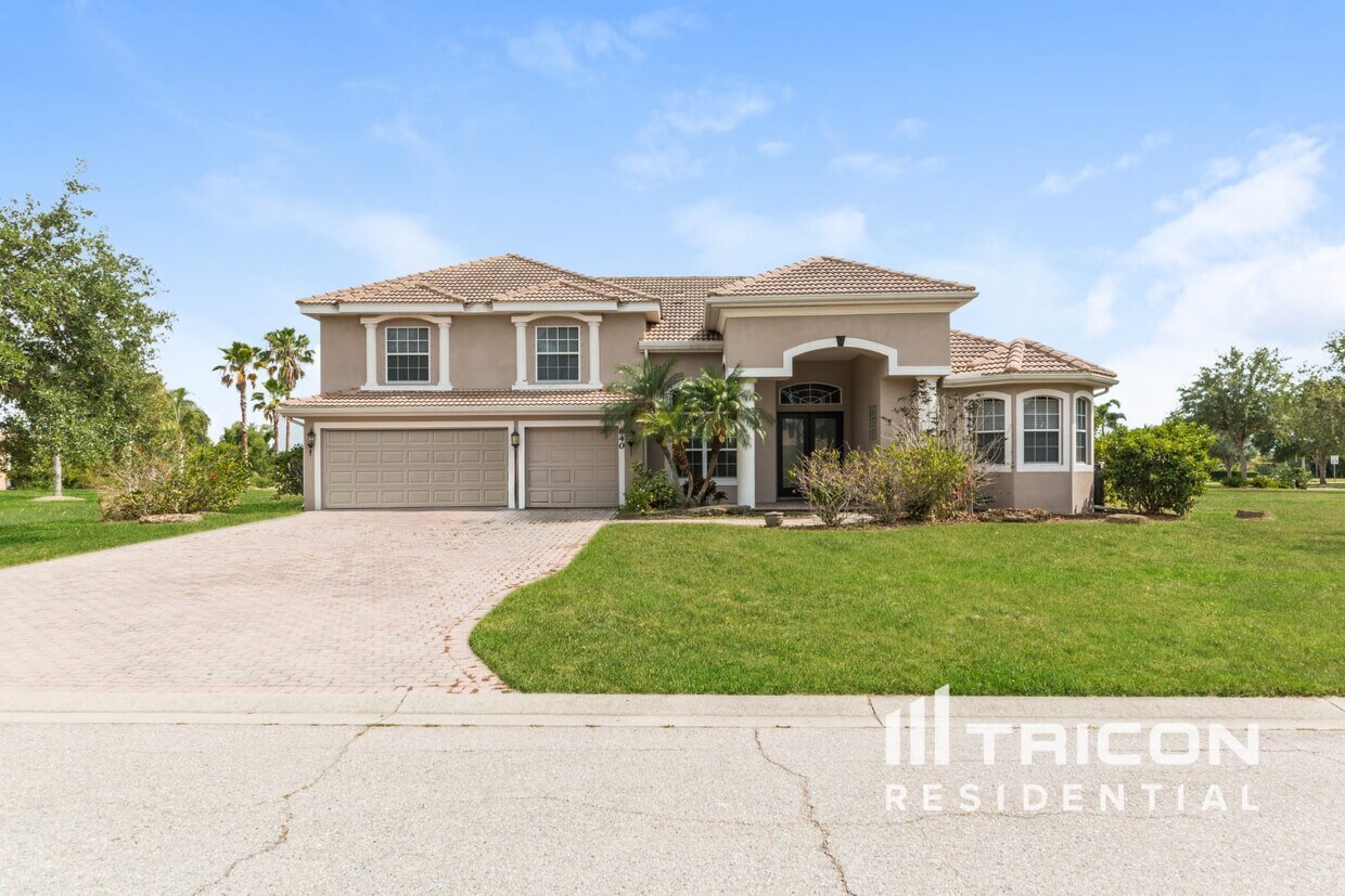 Foto principal - 840 148th Ct NE