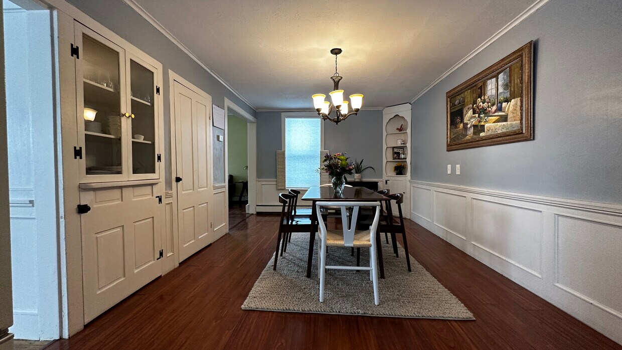 Foto principal - 277 S Main St