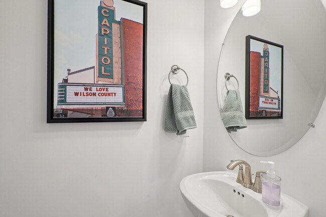 Foto del edificio - Legends Townhomes