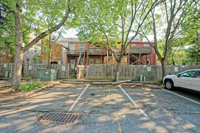 Foto del edificio - 111 Green St