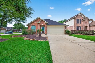Building Photo - 6030 Wildbriar Ln