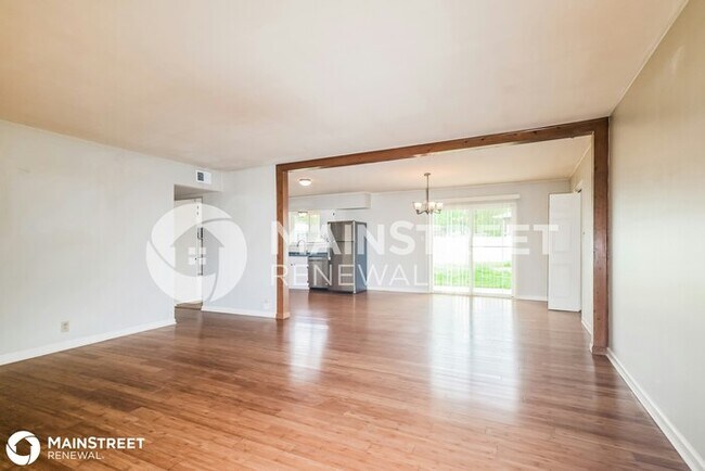 Building Photo - 4428 Green Valley Dr, Arnold, MO 63010