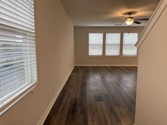 Foto del edificio - 42 Marsh Salt Ln