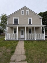 Building Photo - 81 Brown St