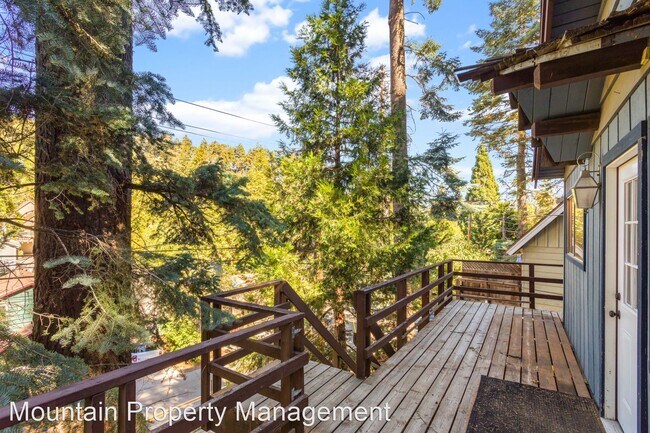 Foto del edificio - 3 br, 2 bath House - 887 Arrowhead Villa Rd