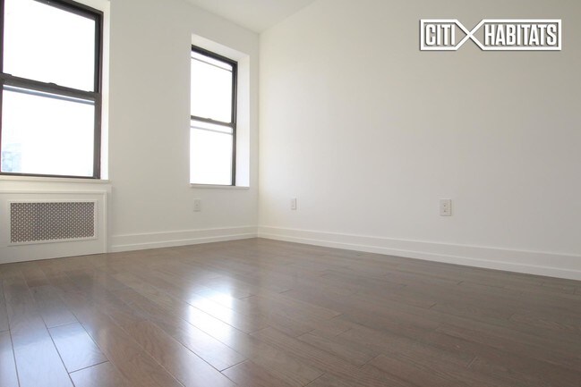 Building Photo - 80 Delancey St