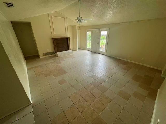 Foto del edificio - 4520 Louisville Dr