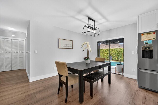 Foto del edificio - 2385 SW 131st Pl