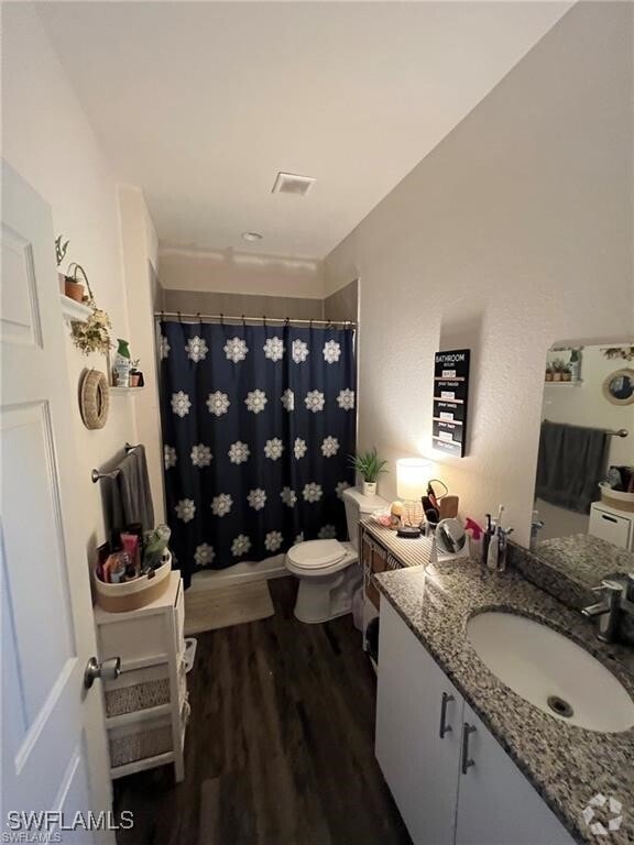 Building Photo - 8036 Buttercup Cir