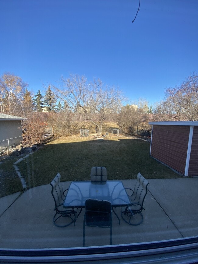 Building Photo - 10704-10743 43 Ave NW