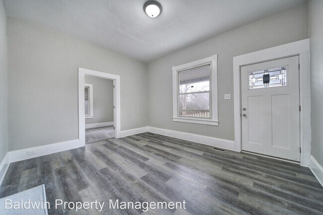 Building Photo - 3 br, 2 bath House - 405 S Hudson St