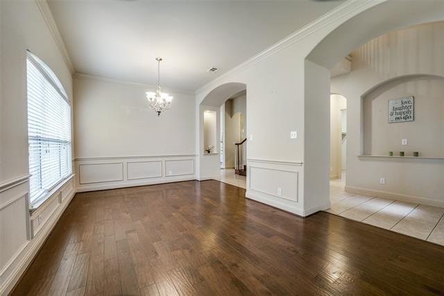 Building Photo - 4652 Peabody Pl