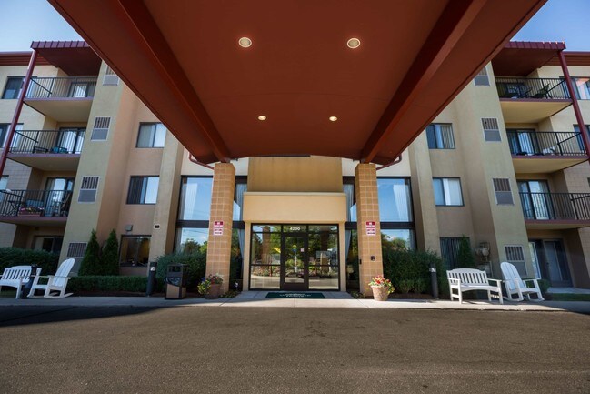 Foto del edificio - Pine Ridge Villas of Shelby Retirement