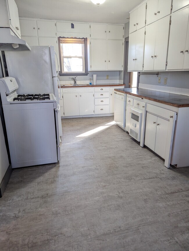 Cocina 1 - 1015 E Gorham St