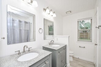 Building Photo - 10614 Sunswept Fields Ln