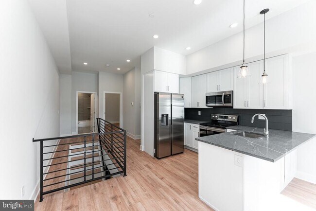Foto del edificio - 2931 Salmon St