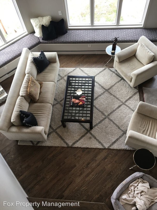 Foto del edificio - 5 br, 4 bath House - 5139 Sugarloaf Rd