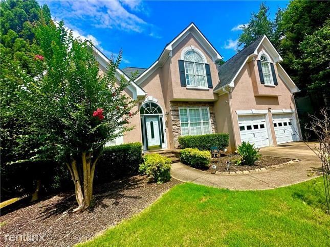 Primary Photo - 5 br, 3 bath House - 2022 Towne Lake Hills W