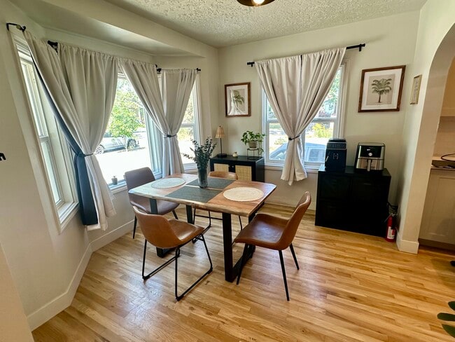 Foto del edificio - 630 E Coatsville Ave