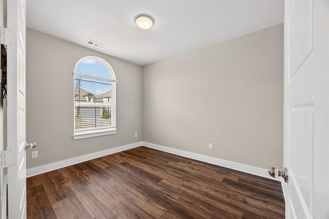 Building Photo - 4706 Pin Oak Ct