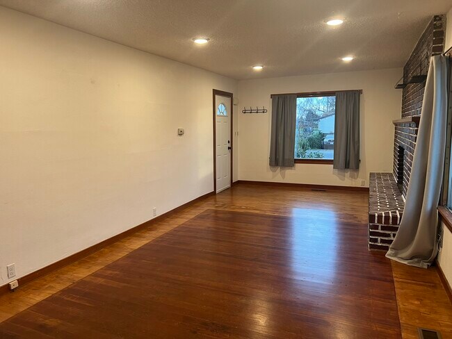 Foto del edificio - 929 E 57th St