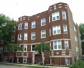 Primary Photo - 1730 W Foster Ave